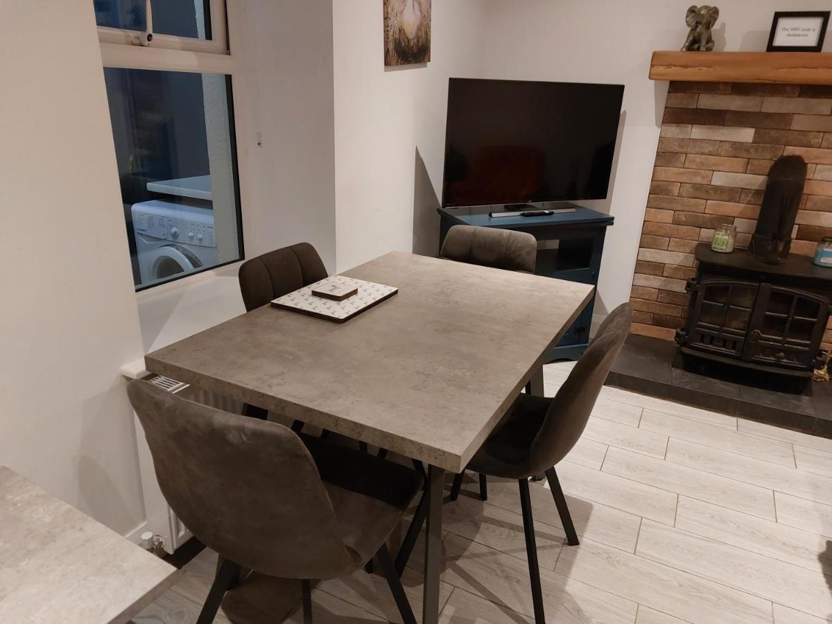 Amy'S Place Charming 3 Bed House Donegal 多尼戈尔 外观 照片